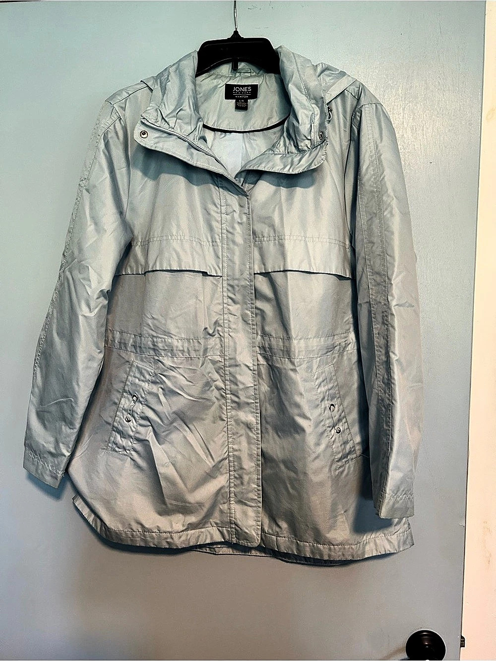Jones New York - Blue, Hooded, Lightweight Jacket. Size Large. Like New
